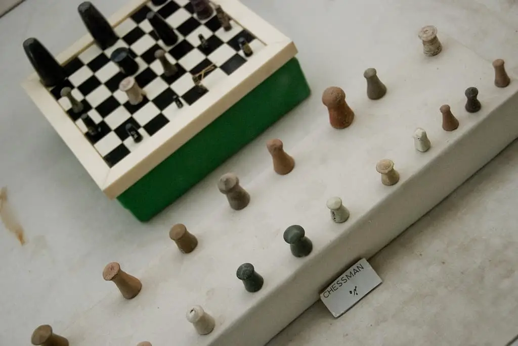 सिन्धु घाटी के लोगों ने शतरंज से मिलता झूलता खेल भी सिख लिया था।, मोहन जोदड़ो का इतिहास Mohenjo Daro History Hindi