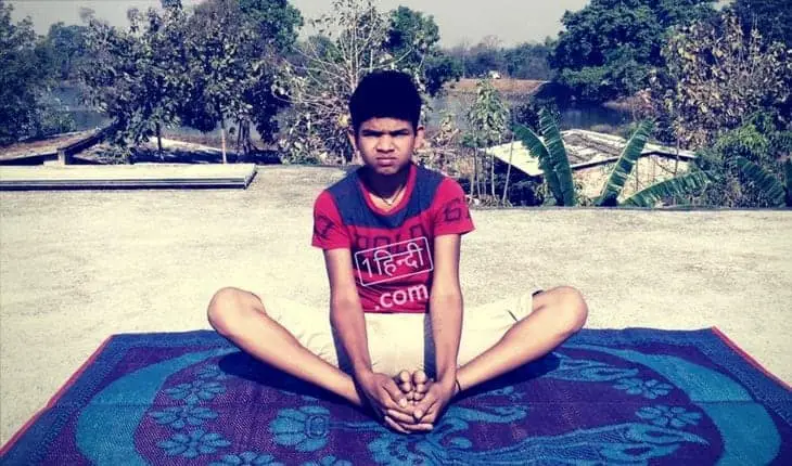 बद्ध कोणासन योग Baddhakonasana Yoga, शुरुवात के लिए 12 आसान योगासन Types of Yoga Asanas Poses for Beginners Hindi
