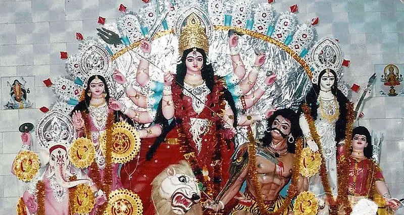 नवरात्रि त्यौहार पर निबंध Navratri Festival Essay in Hindi (नव दुर्गा पूजा उत्सव)