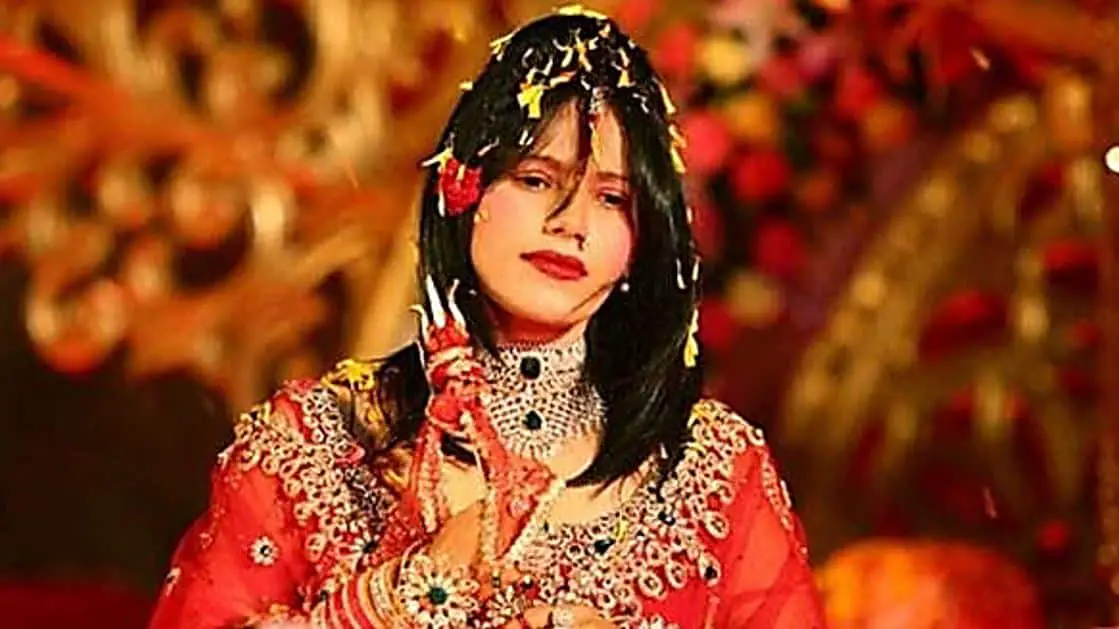 राधे माँ का जीवन परिचय Radhe Maa Life History Age Husband Dance Wiki in Hindi (Radhe Maa Biography in Hindi)