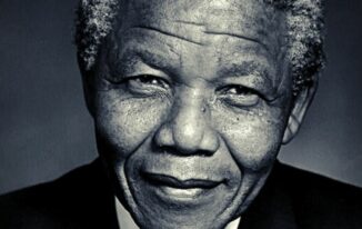 नेल्सन मंडेला का जीवन परिचय Biography of Nelson Mandela in Hindi
